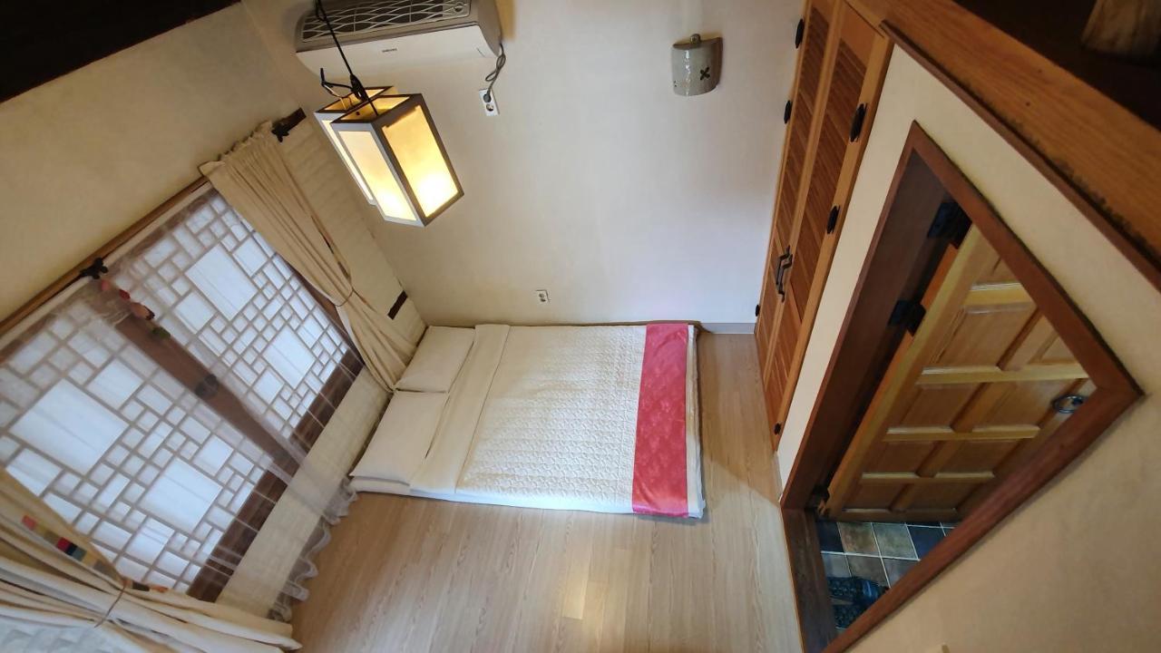 Greem Guesthouse จอนจู ภายนอก รูปภาพ