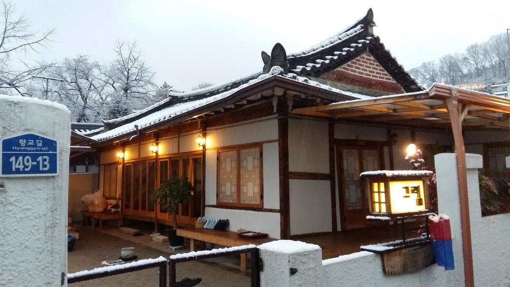 Greem Guesthouse จอนจู ภายนอก รูปภาพ
